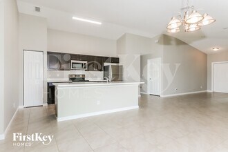 122 SW Sea Lion Rd, Unit 01-G103 in Port St. Lucie, FL - Building Photo - Building Photo