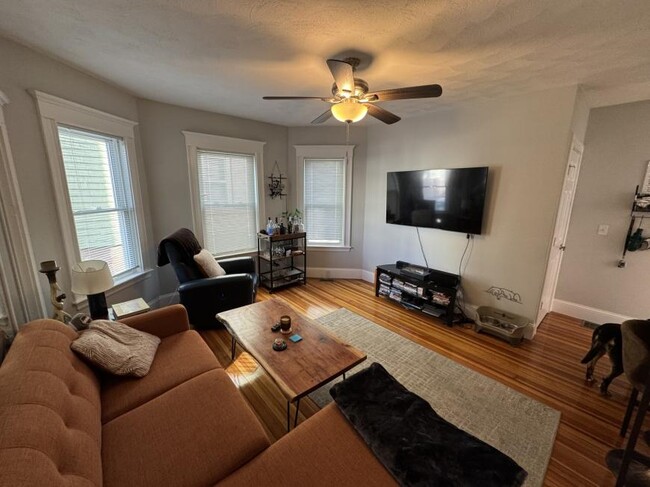 307 Highland Ave in Somerville, MA - Building Photo - Building Photo