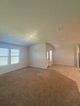 549 Bronze Cir E in Springtown, TX - Building Photo - Building Photo