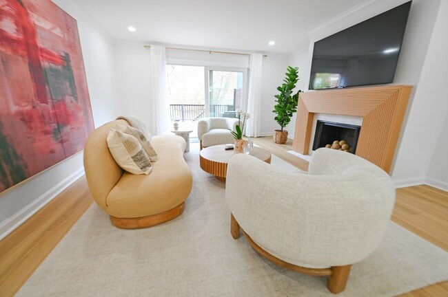 property at 715 Maryland Ave