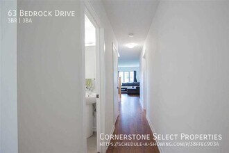 63 Bedrock Dr in Stoney Creek, ON - Building Photo - Building Photo
