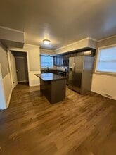 2060 Alexandria Dr in Lexington, KY - Building Photo - Building Photo