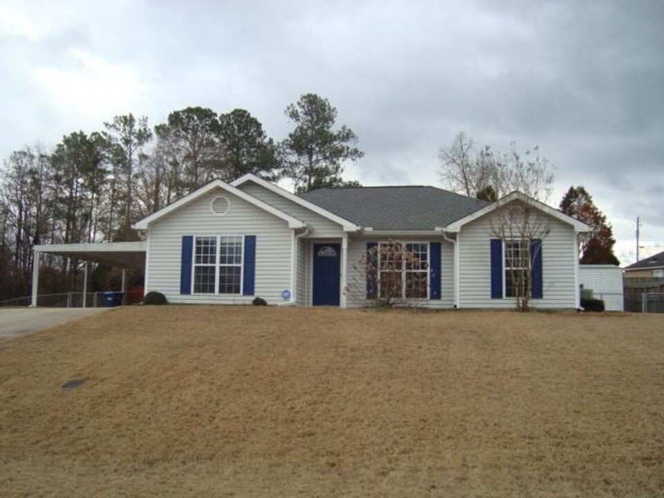 90 Lee Rd in Phenix City, AL - Building Photo