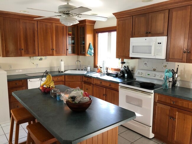 14 Sheffield Rd, Unit #2,