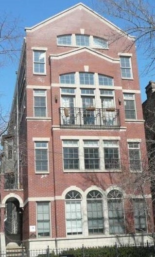 1140 W Wrightwood Ave in Chicago, IL - Building Photo
