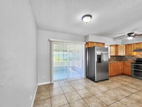 5773 56th Terrace N in St. Petersburg, FL - Building Photo - Building Photo