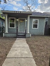 1016 Center St in San Antonio, TX - Building Photo - Building Photo