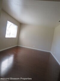 127 S Yolo St photo'