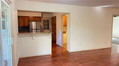 10 Evans Ln in Bella Vista, AR - Building Photo - Building Photo