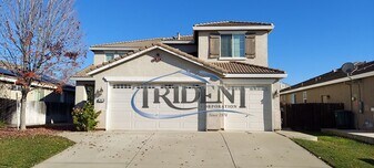 1941 Branding Iron Way in Plumas Lake, CA - Building Photo