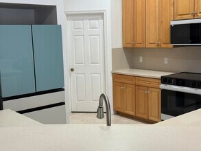 5824 NW Zenith Dr in Port St. Lucie, FL - Building Photo - Building Photo