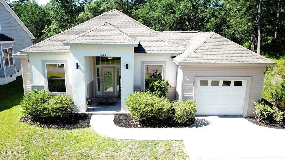 3169 Pine Hill Dr SW in Shallotte, NC - Building Photo