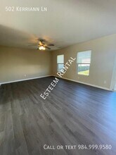 502 Kerriann Ln in Clayton, NC - Building Photo - Building Photo