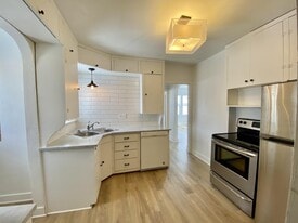 1524 W Clark St in Albert Lea, MN - Building Photo