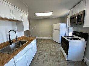 229 Valley St, Unit Upstairs in Duboistown, PA - Building Photo - Building Photo