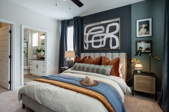 Evolve at Homestead in Greenville, SC - Building Photo - Interior Photo