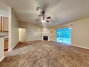 6521 Skyler Jean Dr in Jacksonville, FL - Building Photo - Building Photo