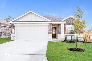 15007 Maskette Ave in San Antonio, TX - Building Photo