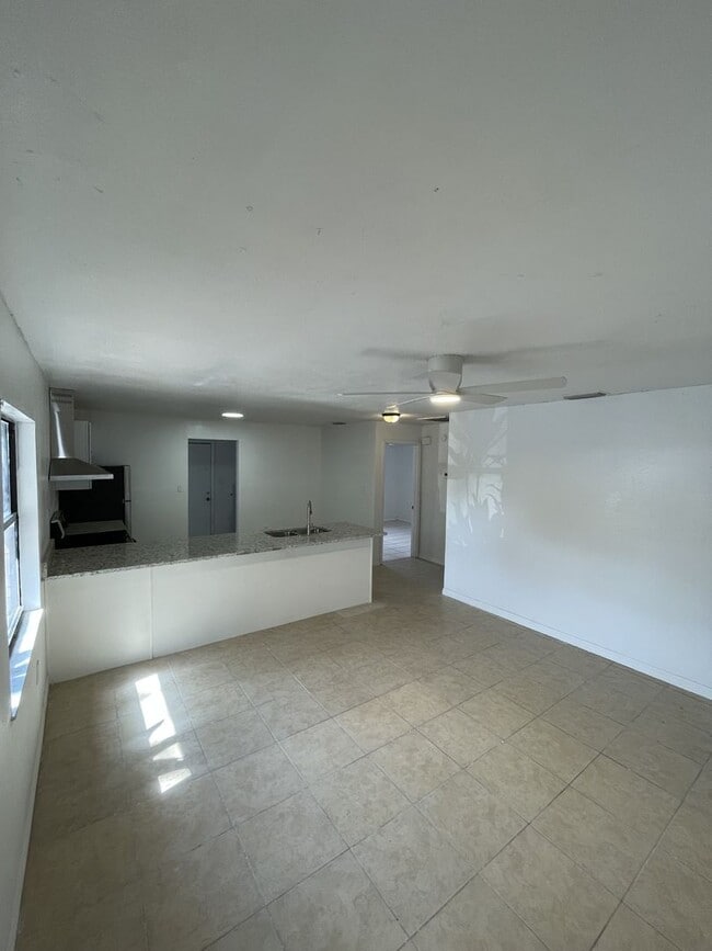 property at 727-729 Pineville Ln