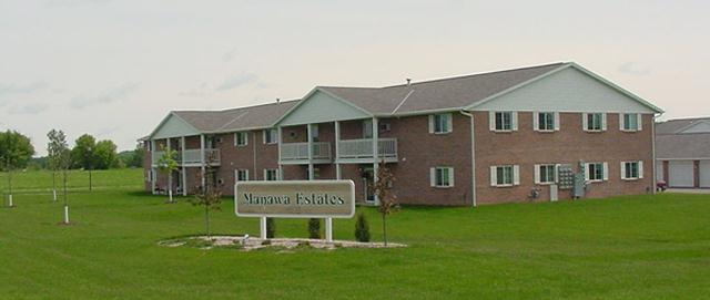 Manawa Estates/New London Colonnades in Manawa, WI - Building Photo - Building Photo