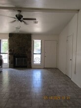 908 NE Tortoise Dr in Lawton, OK - Building Photo - Building Photo
