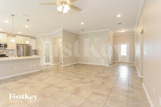 12413 Jovana Rd in Jacksonville, FL - Foto de edificio - Building Photo