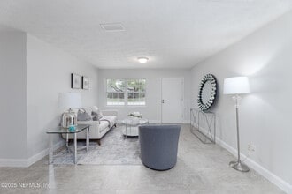 7869 Jolliet Dr in Jacksonville, FL - Building Photo - Building Photo