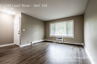 1200 Light Road in Oswego, IL - Building Photo - Building Photo