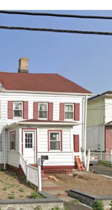 463 Stuyvesant Ave in Irvington, NJ - Building Photo