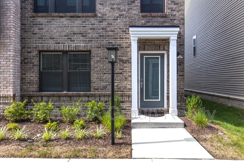 9951 Albright Knot Wy in Glen Allen, VA - Building Photo