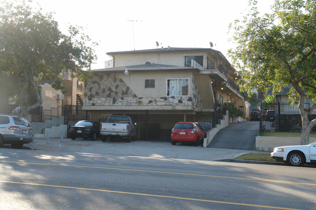 122 S Rampart Blvd in Los Angeles, CA - Building Photo