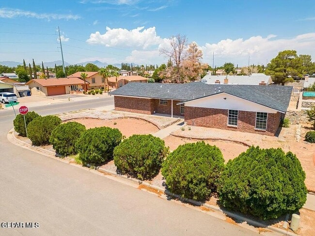 property at 11301 Tom Ulozas Dr