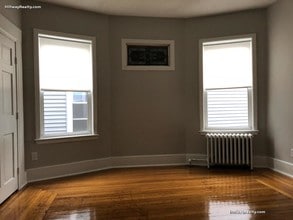 153 E Cottage St-Unit -1 in Boston, MA - Building Photo - Building Photo