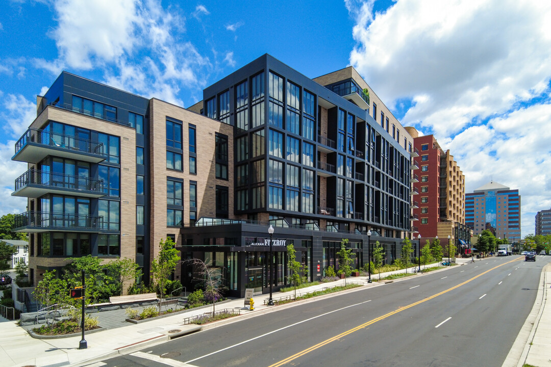 Fitzroy in Arlington, VA - Building Photo