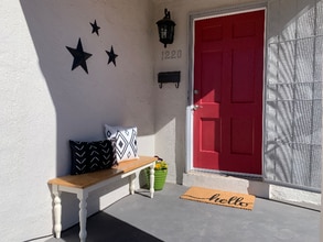 1220 Truman St SE in Albuquerque, NM - Building Photo - Building Photo