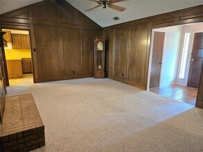 2204 Shady Park Dr in Arlington, TX - Building Photo - Building Photo