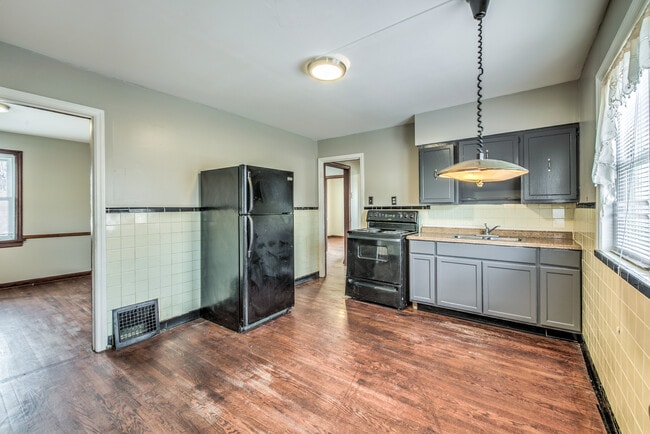 property at 7 St Margaret Ct