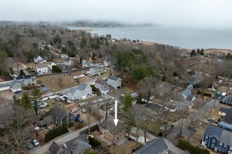 8 Winthrop Ave in Duxbury, MA - Building Photo - Building Photo