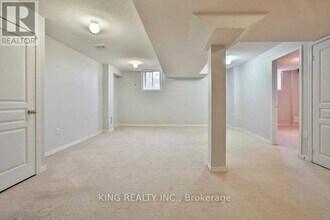 44 Kimble Ave in Clarington, ON - Building Photo - Building Photo