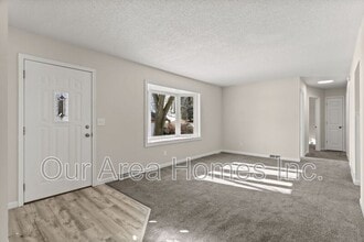 14169 68th Pl N in Maple Grove, MN - Building Photo - Building Photo