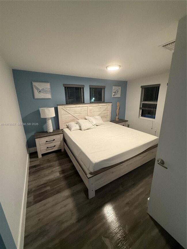 2020 Washington St in Hollywood, FL - Foto de edificio - Building Photo