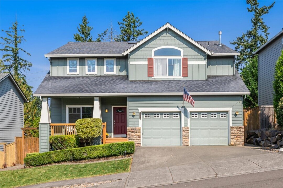 2216 NE 158th St in Vancouver, WA - Building Photo