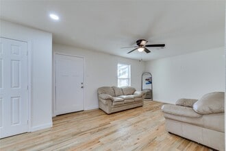6603 Victoria St in Houston, TX - Building Photo - Building Photo