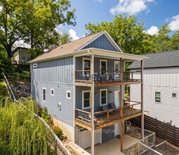 125 Waynesville Ave in Asheville, NC - Building Photo - Building Photo