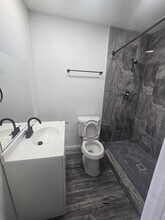 4309 N Wall St in Warr Acres, OK - Building Photo - Building Photo