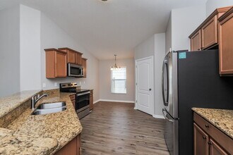 15412 Feather Star Pl in Ruskin, FL - Building Photo - Building Photo