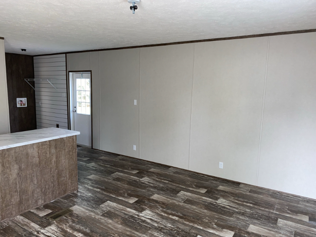 1515 S Miller Ave in Marion, IN - Foto de edificio - Building Photo