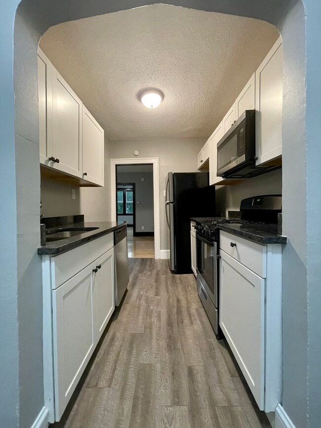 1657 Minnehaha Ave E in St. Paul, MN - Building Photo - Building Photo