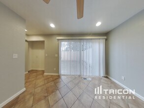 1209 Almondwood Dr in Antioch, CA - Building Photo - Building Photo