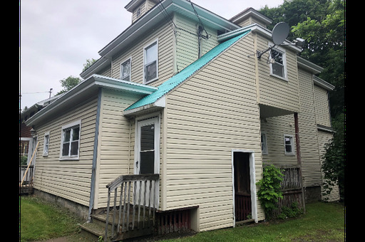 13-15 James St in Cortland, NY - Building Photo